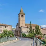 Dom wakacyjny In Saint-laurent-de-la-ca With Wifi *
