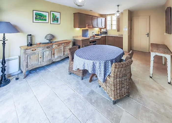 2 Bedroom Lovely In Saint-laurent-de-la-ca Casa de Férias Saint-Laurent-de-la-Cabrerisse